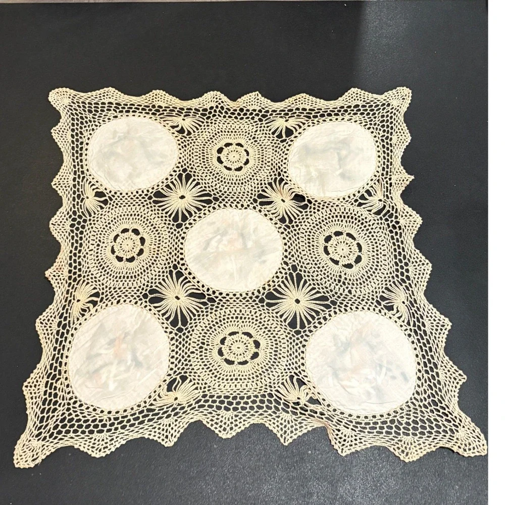 Vintage Hand Crocheted Lace Square Tablecloth Silk Ribbon Embroidery Floral 35in